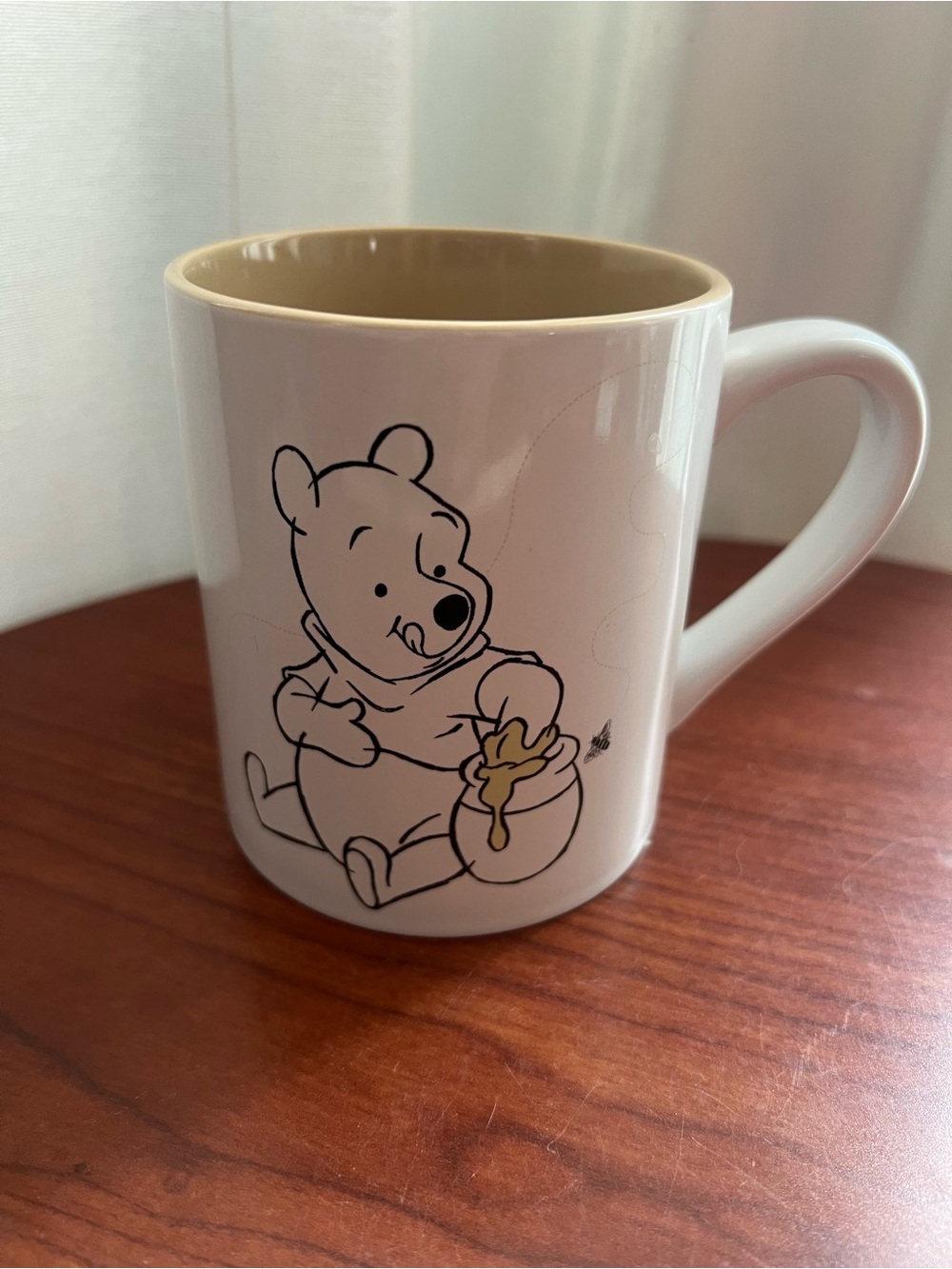 Disney Winnie the Pooh Cream Yellow 14oz Ceramic Mug BEE KIND BEE HAPPY BEE YOU